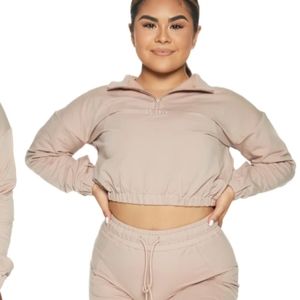 ILUS Cropped sweater size large C1